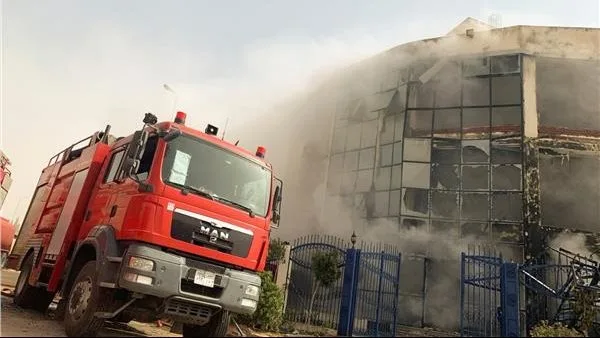 استدعاء الشرطة الجنائية للتحقيق في حريق مطعم داخل مول في الشروق استدعاء الشرطة الجنائية للتحقيق في حريق مطعم داخل مول في الشروق