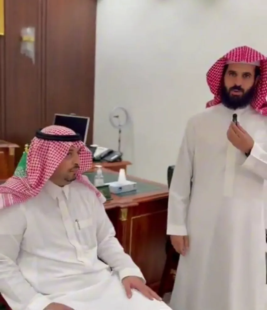 محافظ الخرمة يفتتح مشروع وحي القرآن محافظ الخرمة يفتتح مشروع وحي القرآن