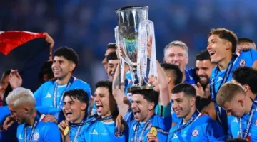 كروز أزول يتفوق على فانكوفر بخمسة أهداف ويتوج ببطولة دوري أبطال كونكاكاف