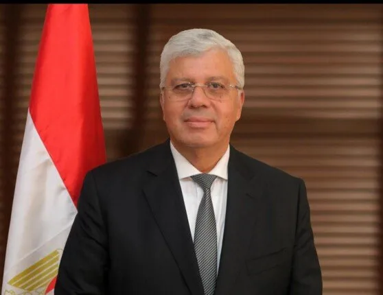 التعليم العالي: إغلاق مؤسسة «الخبراء العرب للهندسة والإدارة» وإنشاء قائمة سوداء للكيانات الوهمية. التعليم العالي: إغلاق مؤسسة «الخبراء العرب للهندسة والإدارة» وإنشاء قائمة سوداء للكيانات الوهمية.