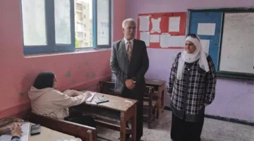في اليوم الثالث من امتحانات الإعدادية في الإسماعيلية.. وكيل وزارة التعليم يزور لجان إدارة شمال