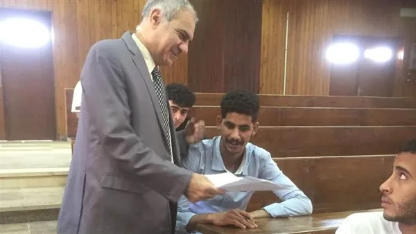جامعة أسوان: 4000 طالب يختبرون في نهاية العام بكليّة الحقوق جامعة أسوان: 4000 طالب يختبرون في نهاية العام بكليّة الحقوق