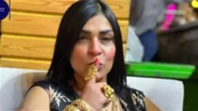 إحالة محاكمة المنتجة ليلى الشبح إلى 23 يونيو بسبب اتهامها بالإساءة إلى هند عاكف إحالة محاكمة المنتجة ليلى الشبح إلى 23 يونيو بسبب اتهامها بالإساءة إلى هند عاكف