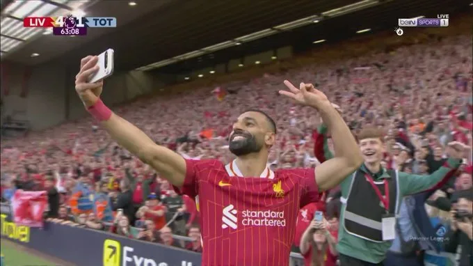 بي بي سي تلغي عرض مقابلة مع محمد صلاح بسبب الوضع في غزة بي بي سي تلغي عرض مقابلة مع محمد صلاح بسبب الوضع في غزة