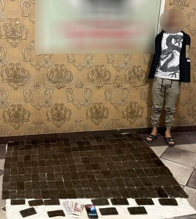 إلقاء القبض على مواقع إجرامية لتهريب المخدرات في عدة محافظات إلقاء القبض على مواقع إجرامية لتهريب المخدرات في عدة محافظات