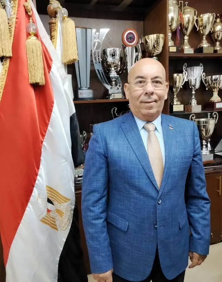 الثلاثي الذهبي للكاراتيه يحصد جائزة الأبطال من الاتحاد الدولي