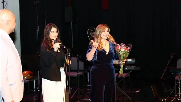 مهرجان روتردام السينمائي العربي يختتم نسخته الخامسة والعشرين بتكريم ليلى علوي