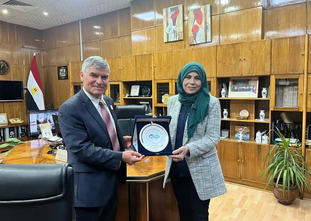 “المركز الإقليمي للموارد المائية” وجامعة فارنا في بلغاريا يوقعان اتفاقية لتأهيل القوى العاملة في السوقين الإقليمي والدولي. “المركز الإقليمي للموارد المائية” وجامعة فارنا في بلغاريا يوقعان اتفاقية لتأهيل القوى العاملة في السوقين الإقليمي والدولي.