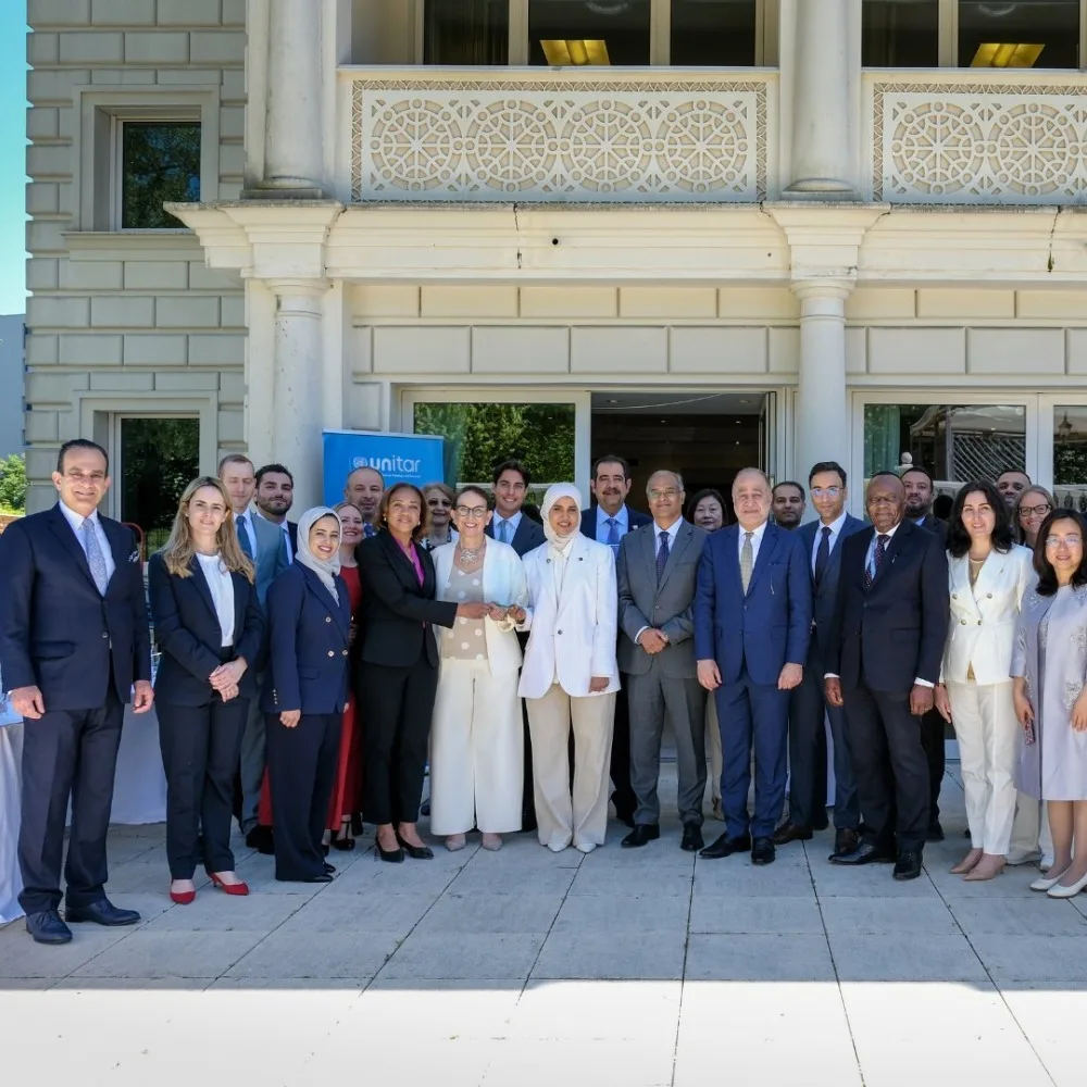 الوفد الدائم لدولة قطر في جنيف يحتفي بالفائزة بجائزة الدوحة لأفضل مفاوض لعام 2024 الوفد الدائم لدولة قطر في جنيف يحتفي بالفائزة بجائزة الدوحة لأفضل مفاوض لعام 2024