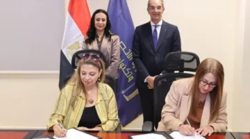 توقيع اتفاقية شراكة بين «الجهاز القومي للاتصالات» وبنك ناصر الاجتماعي لدعم 3000 محترف