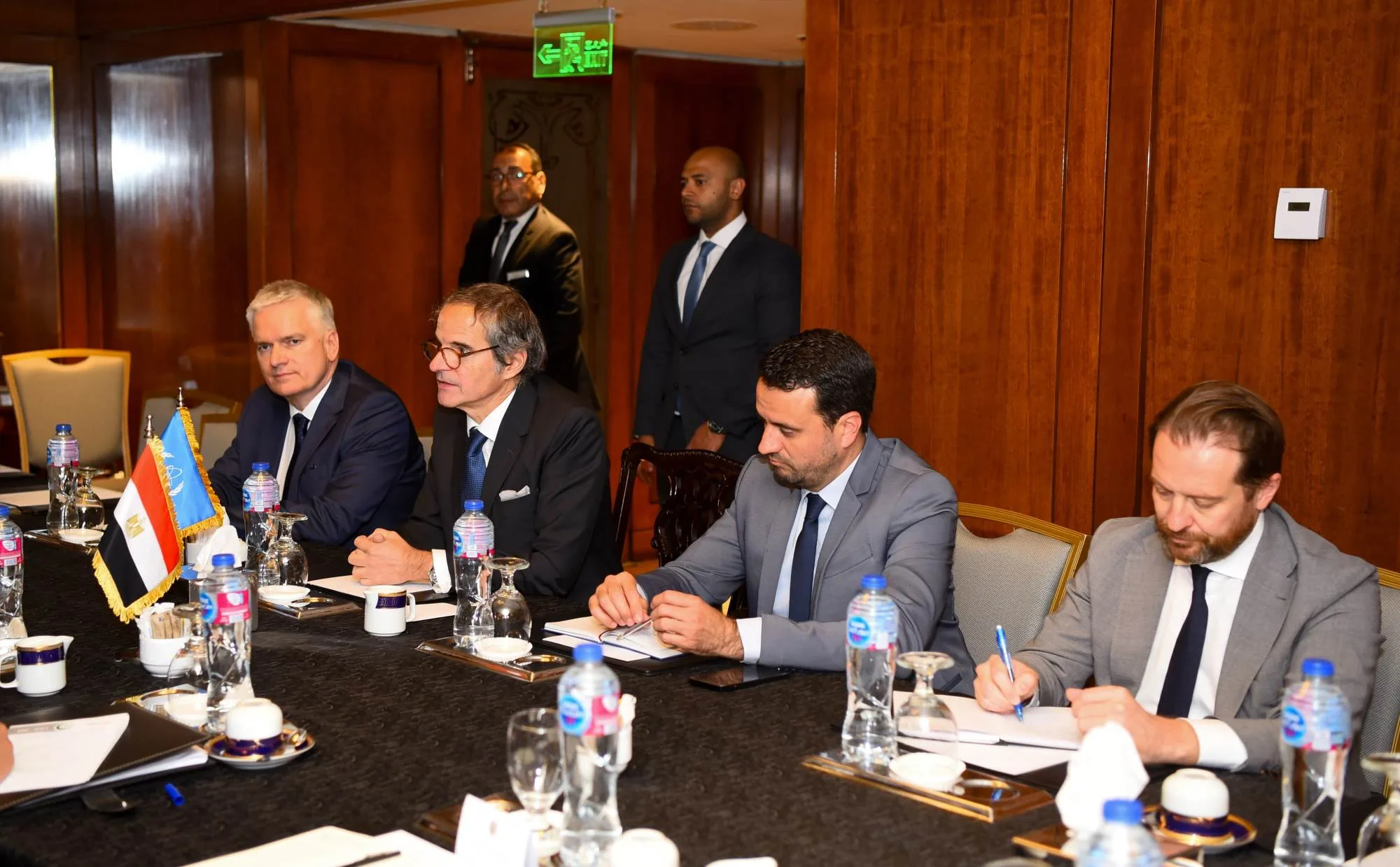 وزير الخارجية وشؤون الهجرة يجتمع بالمدير العام للوكالة الدولية للطاقة النووية وزير الخارجية وشؤون الهجرة يجتمع بالمدير العام للوكالة الدولية للطاقة النووية