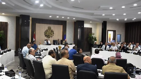 محافظ أسوان: تحقيق تقدم ملحوظ في قضية التصالح بنسبة 92% محافظ أسوان: تحقيق تقدم ملحوظ في قضية التصالح بنسبة 92%