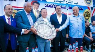 نواب وسياسيون يرفعون برقية تقدير للرئيس عبدالفتاح السيسي ويدعون الشباب لدعم الوطن.