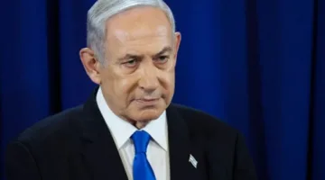 “يديعوت أحرونوت”: الوفد الإسرائيلي لن يسافر إلى الدوحة للتفاوض بسبب اختلاف مطالب “حماس” عن الاقتراح الذي طرحه المبعوث الأمريكي.
