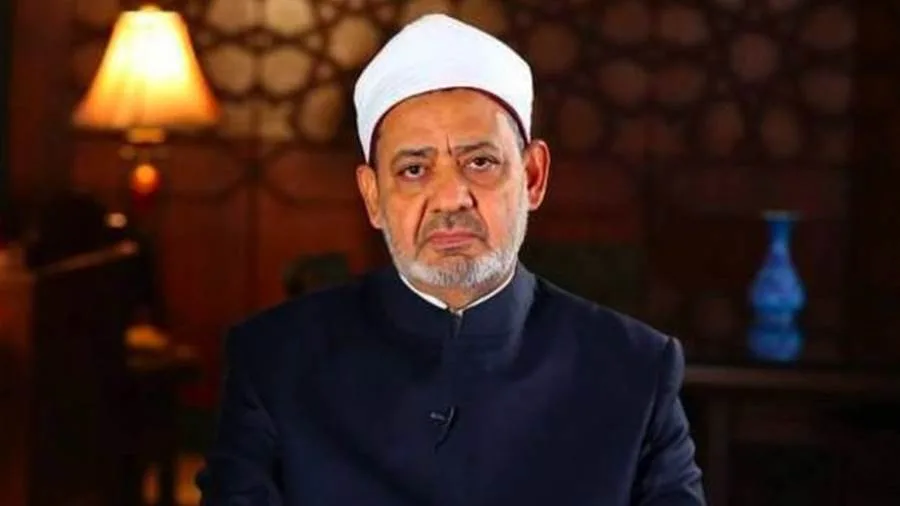 شيخ الأزهر يعيّن رئيس الإدارة الدينية لمسلمي روسيا عضواً في مجلس حكماء المسلمين شيخ الأزهر يعيّن رئيس الإدارة الدينية لمسلمي روسيا عضواً في مجلس حكماء المسلمين