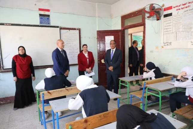 قبل الاحتفال بالعيد: موعد انتهاء امتحانات الشهادة الإعدادية 2025