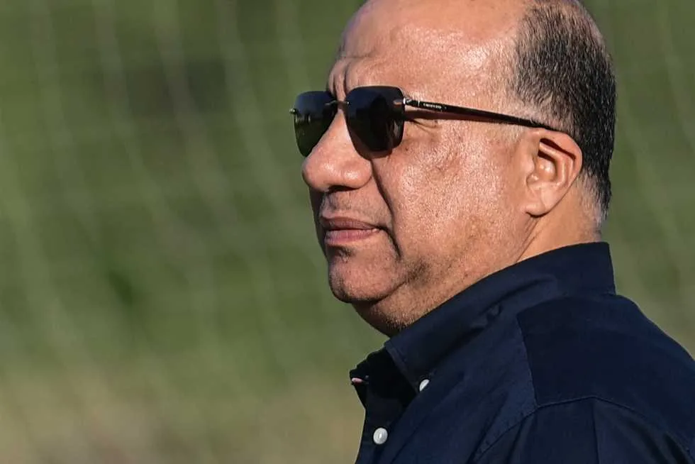 «أشعر بأنني مجبر على اتخاذ قرار نهائي لا عودة عنه».. نص استقالة محمد مصيلحي من رئاسة نادي الاتحاد السكندري. «أشعر بأنني مجبر على اتخاذ قرار نهائي لا عودة عنه».. نص استقالة محمد مصيلحي من رئاسة نادي الاتحاد السكندري.