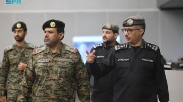 وكيل وزارة الداخلية لشؤون الأفواج الأمنية يقوم بزيارة لمركز (911) في مكة