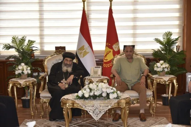 محافظ بورسعيد يستضيف وفدًا من الكنيسة للاحتفال قريبًا بعيد الأضحى المبارك محافظ بورسعيد يستضيف وفدًا من الكنيسة للاحتفال قريبًا بعيد الأضحى المبارك