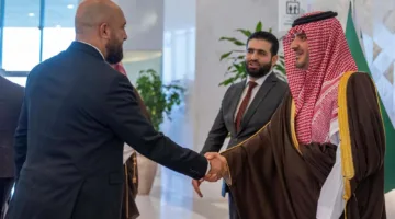 وزير الداخلية يناقش تطوير التعاون الأمني مع الوزير السوري