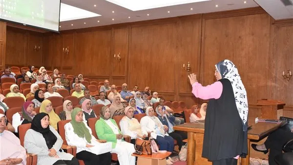 “الإنتاج الحربي” تقيم ورش عمل توعوية لموظفي الشركات والوحدات المرتبطة بها “الإنتاج الحربي” تقيم ورش عمل توعوية لموظفي الشركات والوحدات المرتبطة بها