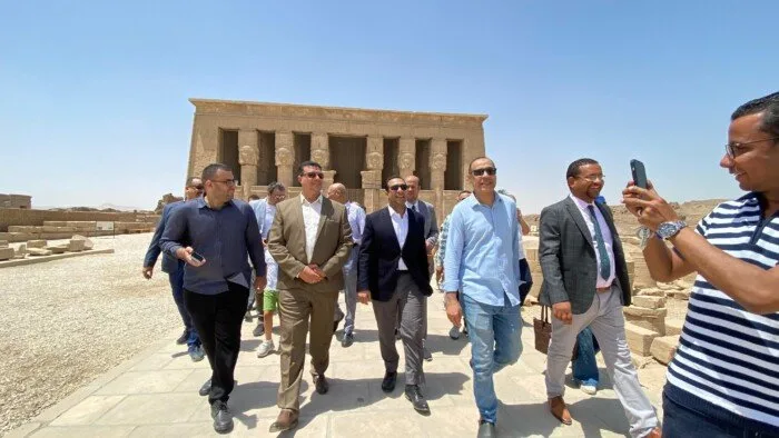 نائب محافظ قنا يحضر افتتاح مؤتمر صيدلة جنوب صعيد مصر الأول نائب محافظ قنا يحضر افتتاح مؤتمر صيدلة جنوب صعيد مصر الأول
