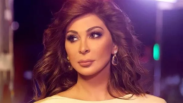 إليسا تترك إيطاليا للعودة إلى بيروت لمتابعة مشوراها الفني. إليسا تترك إيطاليا للعودة إلى بيروت لمتابعة مشوراها الفني.