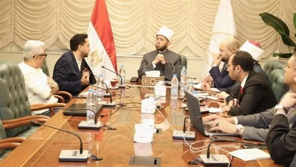 جوائز ضخمة: الأوقاف والشركة المتحدة تطلقان أكبر مسابقة قرآنية في تاريخ التلفزيون المصري جوائز ضخمة: الأوقاف والشركة المتحدة تطلقان أكبر مسابقة قرآنية في تاريخ التلفزيون المصري