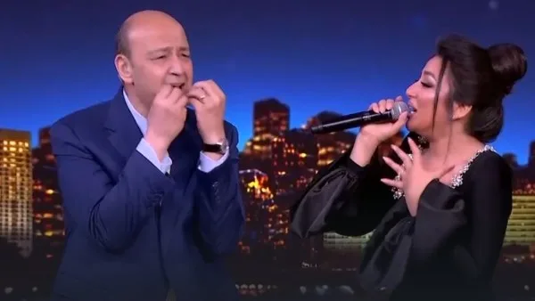 رحمة محسن تتحدث عن أحمد العوضي: أحب قلبي، وأتمنى أن أعمل معه مجددًا. رحمة محسن تتحدث عن أحمد العوضي: أحب قلبي، وأتمنى أن أعمل معه مجددًا.