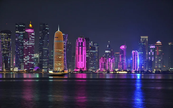 طقس حار خلال النهار وتحذيرات من عواصف رياح قوية على الساحل والبحر طقس حار خلال النهار وتحذيرات من عواصف رياح قوية على الساحل والبحر
