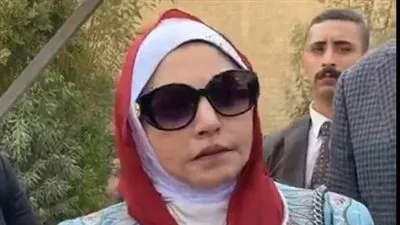 ميار الببلاوي: أحمد السقا يشعر بألم كبير بسبب صدمة ولادته في أمهم.. ونتمنى أن يخفف الله عنه. ميار الببلاوي: أحمد السقا يشعر بألم كبير بسبب صدمة ولادته في أمهم.. ونتمنى أن يخفف الله عنه.