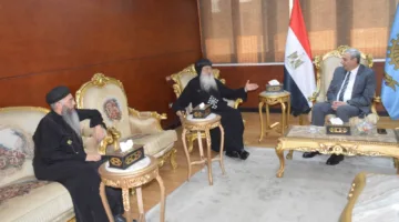صور: محافظ الغربية يلتقي الأنبا بولا ويؤكد أن أعياد المصريين تمثل رمزًا للوحدة الوطنية