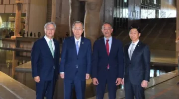 الأمين العام السابق للأمم المتحدة يتفقد المتحف المصري الكبير.. صور