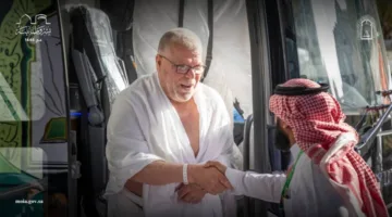 برنامج خادم الحرمين الشريفين للحج يستمر في تقديم خدماته لضيوف الله.