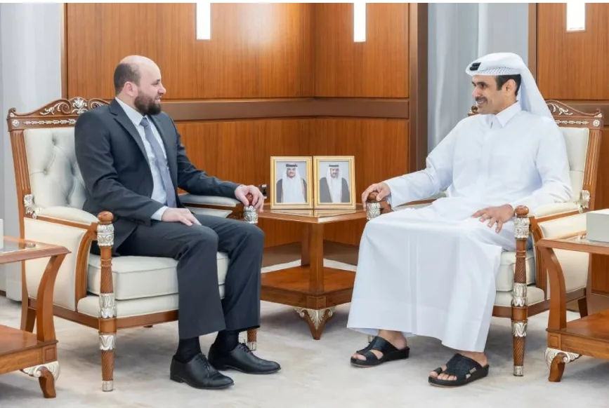 وزير الدولة للطاقة يلتقي بنظيره السوري وزير الدولة للطاقة يلتقي بنظيره السوري
