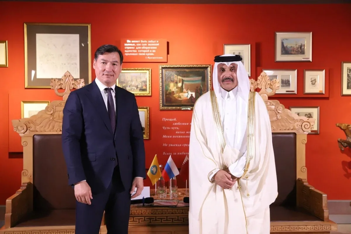 رئيس جمهورية كالميكيا الروسية يلتقي سفير قطر رئيس جمهورية كالميكيا الروسية يلتقي سفير قطر