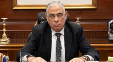 عاجل.. النيابة العامة تعلن إطلاق سراح خمسين متهماً قيد الحبس الاحتياطي.