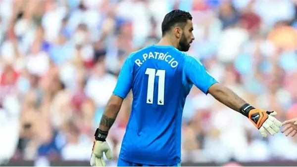 روي باتريشيو يعلن استعداد العين لبطولة كأس العالم للأندية روي باتريشيو يعلن استعداد العين لبطولة كأس العالم للأندية