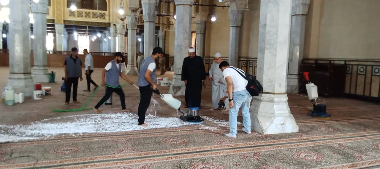 بدء حملة تنظيف شاملة في مساجد الغربية استعدادًا لعيد الأضحى المبارك بدء حملة تنظيف شاملة في مساجد الغربية استعدادًا لعيد الأضحى المبارك