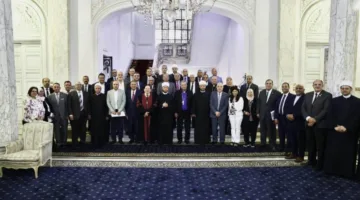 وزير الأوقاف يرحب برئيس الطائفة الإنجيلية بمناسبة العيد