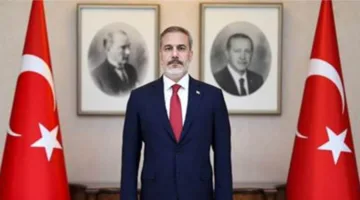 وزير الخارجية التركي يتناول مع نظيره الأمريكي سبل تحقيق السلام في أوكرانيا