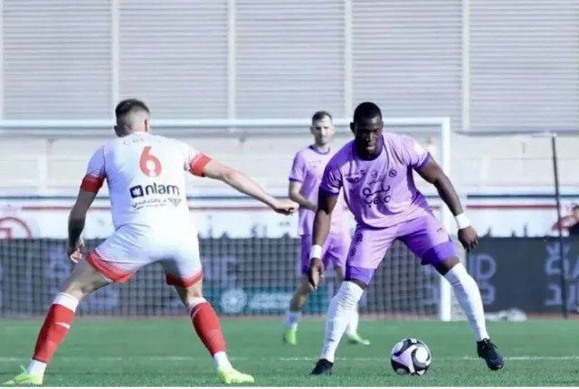 الخلود ينهي إعارة ديانج ويفتح له المجال للانضمام للأهلي في كأس العالم للأندية الخلود ينهي إعارة ديانج ويفتح له المجال للانضمام للأهلي في كأس العالم للأندية