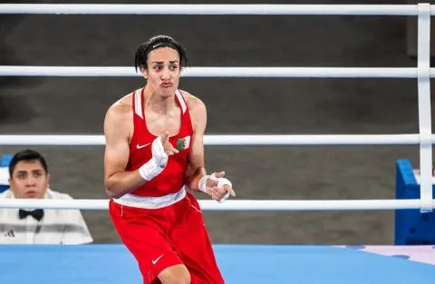 بعد الكشف عن سياسة فحص الجنس، الاتحاد العالمي للملاكمة يرسل رسالة لإيمان خليف من الجزائر. بعد الكشف عن سياسة فحص الجنس، الاتحاد العالمي للملاكمة يرسل رسالة لإيمان خليف من الجزائر.