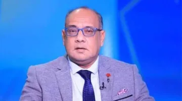 ناقد رياضي: رواتب لاعبي الصف الأول في الزمالك مُبالغ فيها.. وشيكابالا ليس له مثيل.