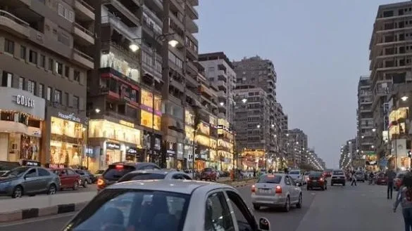 بين التنظيم والرقابة: كيف يسهم ترخيص المحلات العامة في تعزيز النظام في الأسواق؟ بين التنظيم والرقابة: كيف يسهم ترخيص المحلات العامة في تعزيز النظام في الأسواق؟