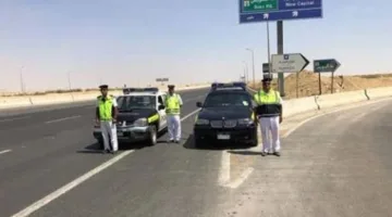 تدشين حملات مرورية لرصد المخالفات في شوارع القاهرة والجيزة للحد من حوادث السير
