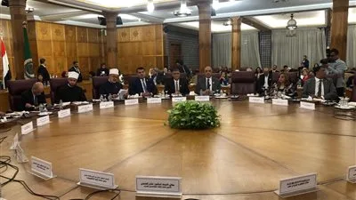 مدير قطاع الإرشاد الزراعي يشارك في فعاليات الدورة الثالثة للمؤتمر الدولي حول المناخ والبيئة مدير قطاع الإرشاد الزراعي يشارك في فعاليات الدورة الثالثة للمؤتمر الدولي حول المناخ والبيئة