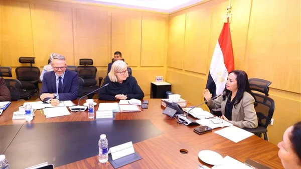 وزيرة التضامن: 7.7 مليون عائلة استفادت من مبادرة “تكافل وكرامة” خلال عقد من الزمان. وزيرة التضامن: 7.7 مليون عائلة استفادت من مبادرة “تكافل وكرامة” خلال عقد من الزمان.