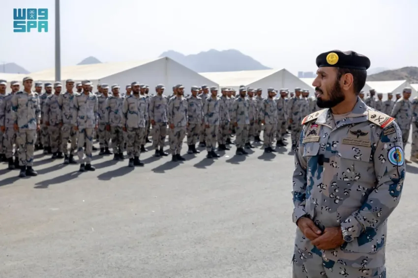 اللواء الركن شايع الودعاني يجري جولة تفقدية لمراكز حرس الحدود في المشاعر المقدسة اللواء الركن شايع الودعاني يجري جولة تفقدية لمراكز حرس الحدود في المشاعر المقدسة
