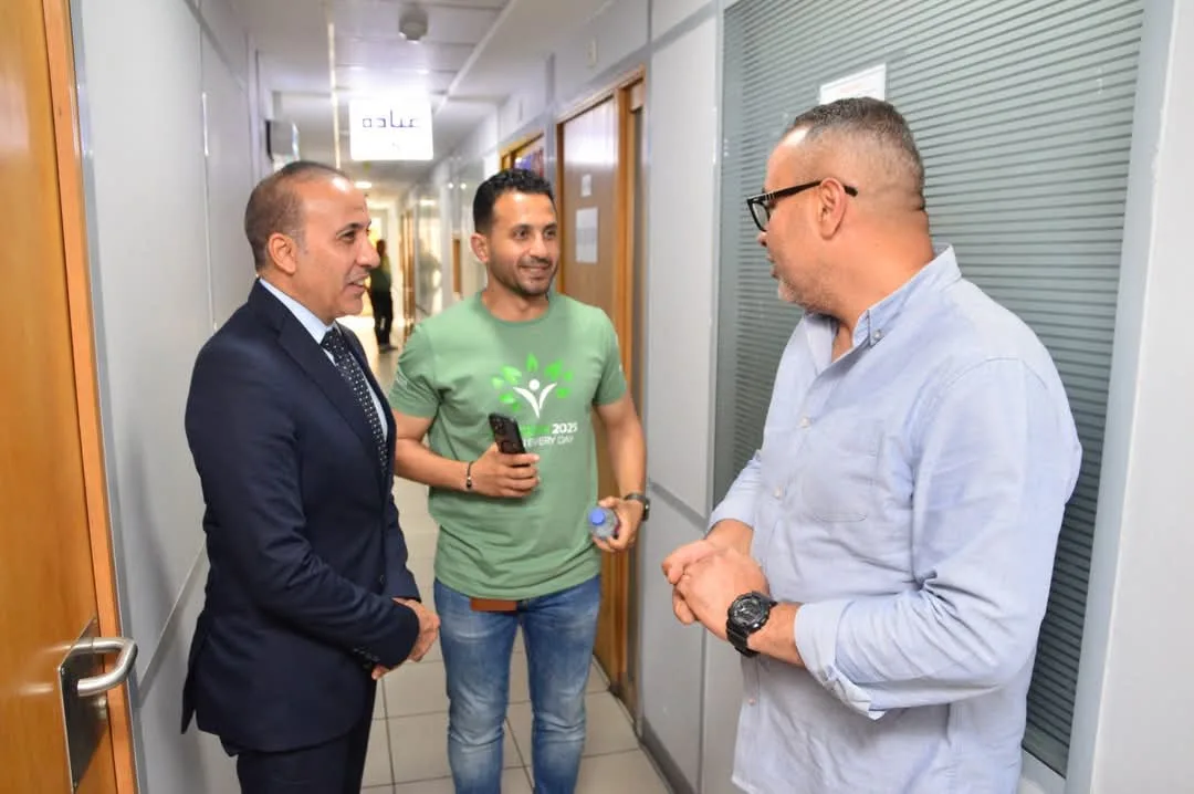 رئيس مدينة بورفؤاد يزور محطة حاويات قناة السويس في ميناء شرق بورسعيد